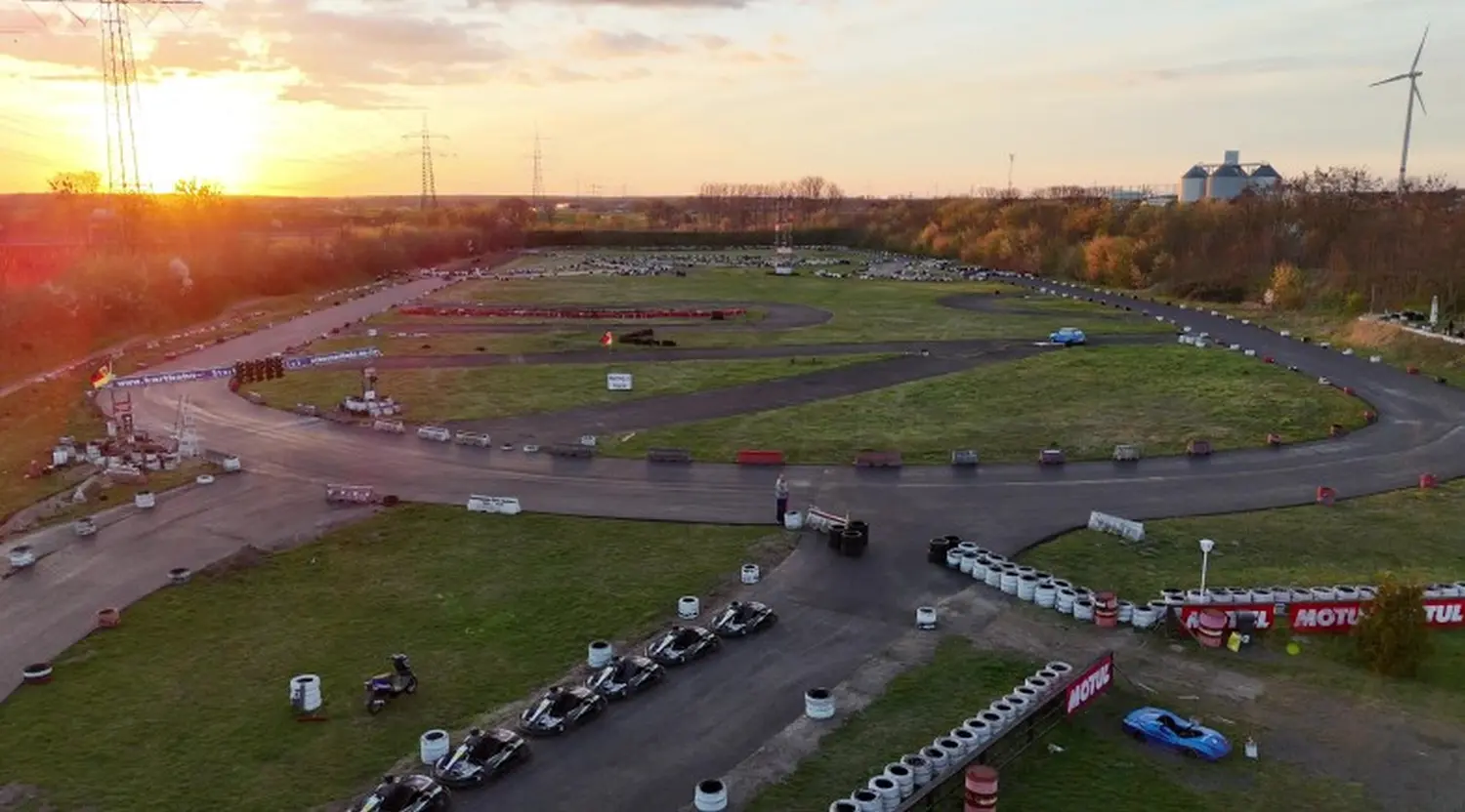 Kartbahn Schönerlinde – Karts
